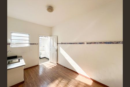 Apartamento para alugar com 100m², 2 quartos e sem vaga Apartamento para alugar com 100m², 2 quartos e sem vagaCozinha