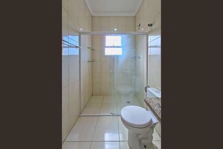 Casa para alugar com 230m², 4 quartos e 2 vagas Casa para alugar com 230m², 4 quartos e 2 vagasBanheiro da Suíte 3