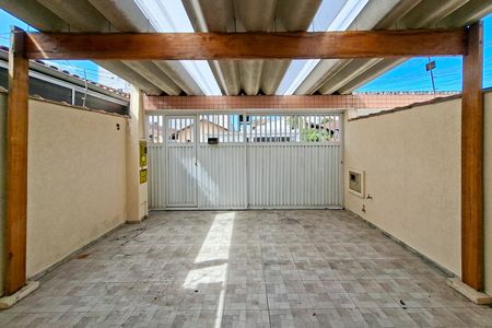 Garagem de casa para alugar com 4 quartos, 230m² em Guilhermina, Praia Grande
