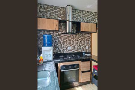 Casa para alugar com 230m², 4 quartos e 2 vagas Casa para alugar com 230m², 4 quartos e 2 vagasCozinha
