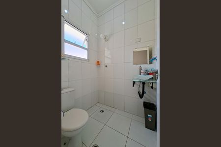 Casa para alugar com 230m², 4 quartos e 2 vagas Casa para alugar com 230m², 4 quartos e 2 vagasBanheiro da Suíte 4