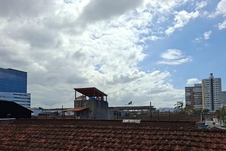Casa para alugar com 230m², 4 quartos e 2 vagas Casa para alugar com 230m², 4 quartos e 2 vagasVista Sacada da suíte