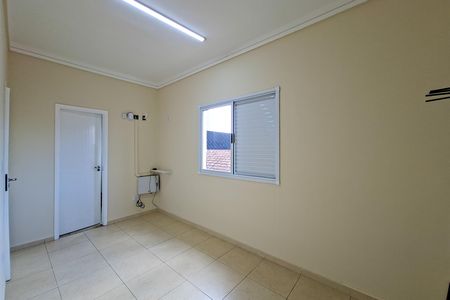 Casa para alugar com 230m², 4 quartos e 2 vagas Casa para alugar com 230m², 4 quartos e 2 vagasSuíte 2