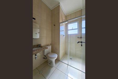 Casa para alugar com 230m², 4 quartos e 2 vagas Casa para alugar com 230m², 4 quartos e 2 vagasBanheiro da Suíte