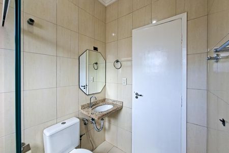 Casa para alugar com 230m², 4 quartos e 2 vagas Casa para alugar com 230m², 4 quartos e 2 vagasBanheiro da Suíte 3