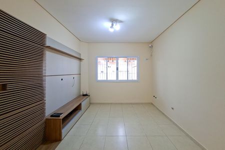 Casa para alugar com 230m², 4 quartos e 2 vagas Casa para alugar com 230m², 4 quartos e 2 vagasSala