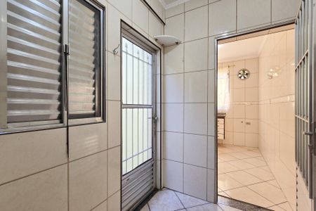 Casa à venda com 97m², 2 quartos e 1 vaga Casa à venda com 97m², 2 quartos e 1 vagaÁrea de Serviço