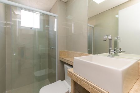 Apartamento à venda com 54m², 2 quartos e 1 vaga Apartamento à venda com 54m², 2 quartos e 1 vagaBanheiro da Suíte