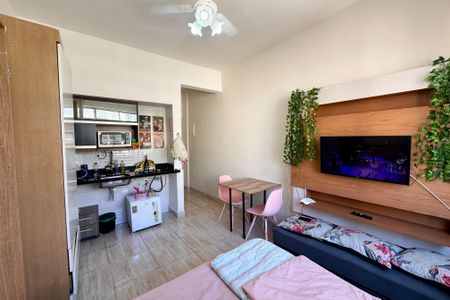 Apartamento à venda com 27m², 1 quarto e sem vaga Apartamento à venda com 27m², 1 quarto e sem vagaSala/Quarto