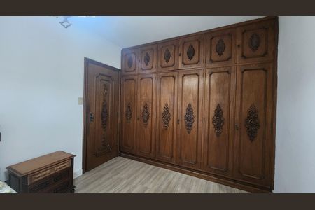Apartamento para alugar com 160m², 3 quartos e 1 vagaSuíte