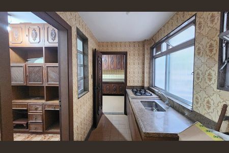 Apartamento para alugar com 160m², 3 quartos e 1 vagaÁrea de Serviço