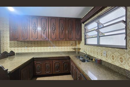 Apartamento para alugar com 160m², 3 quartos e 1 vagaCozinha