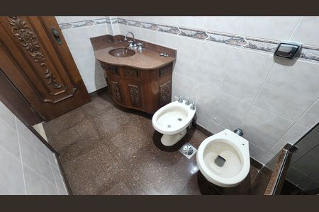 Apartamento para alugar com 160m², 3 quartos e 1 vagaBanheiro da Suíte
