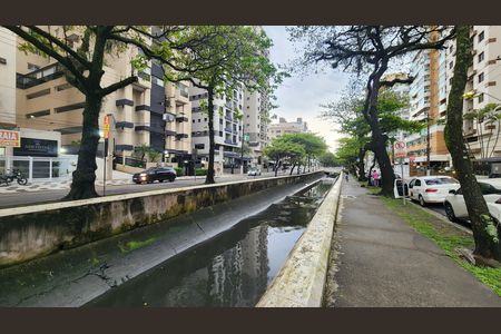 Apartamento para alugar com 160m², 3 quartos e 1 vagaVista da Rua