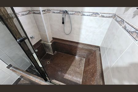 Apartamento para alugar com 160m², 3 quartos e 1 vagaBanheiro da Suíte