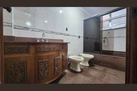 Apartamento para alugar com 160m², 3 quartos e 1 vagaBanheiro da Suíte