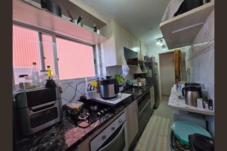 Apartamento à venda com 53m², 2 quartos e 1 vagaCozinha