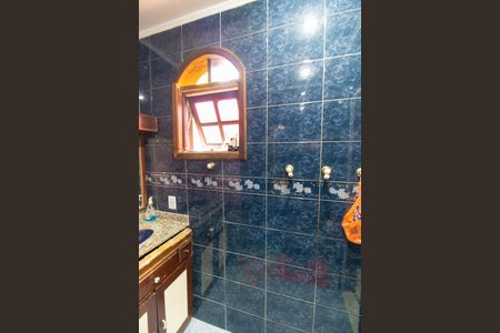 Casa de condomínio para alugar com 700m², 4 quartos e 4 vagas Casa de condomínio para alugar com 700m², 4 quartos e 4 vagasBanheiro da Suíte 3