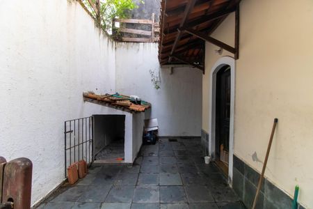 Casa de condomínio para alugar com 700m², 4 quartos e 4 vagas Casa de condomínio para alugar com 700m², 4 quartos e 4 vagasÁrea externa