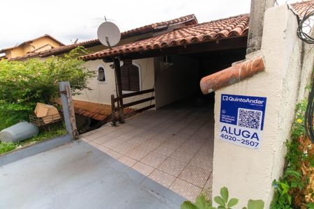 Casa de condomínio para alugar com 700m², 4 quartos e 4 vagas Casa de condomínio para alugar com 700m², 4 quartos e 4 vagasPlaquinha