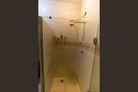 Casa de condomínio para alugar com 700m², 4 quartos e 4 vagas Casa de condomínio para alugar com 700m², 4 quartos e 4 vagasBanheiro Social