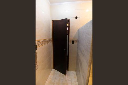 Casa de condomínio para alugar com 700m², 4 quartos e 4 vagas Casa de condomínio para alugar com 700m², 4 quartos e 4 vagasBanheiro Social