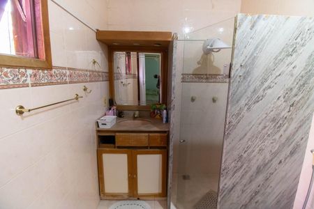 Casa de condomínio para alugar com 700m², 4 quartos e 4 vagas Casa de condomínio para alugar com 700m², 4 quartos e 4 vagasBanheiro da Suíte 2