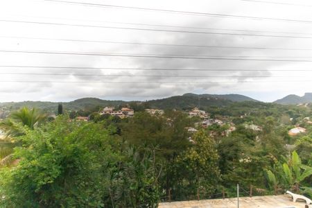 Casa de condomínio para alugar com 700m², 4 quartos e 4 vagas Casa de condomínio para alugar com 700m², 4 quartos e 4 vagasVista