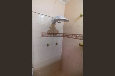 Casa de condomínio para alugar com 700m², 4 quartos e 4 vagas Casa de condomínio para alugar com 700m², 4 quartos e 4 vagasBanheiro da Suíte 2