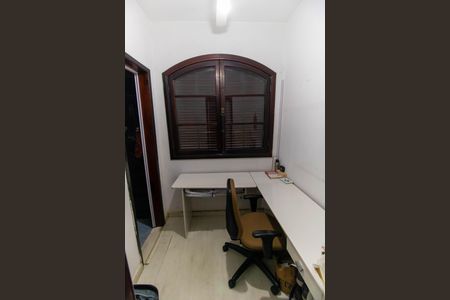 Casa de condomínio para alugar com 700m², 4 quartos e 4 vagas Casa de condomínio para alugar com 700m², 4 quartos e 4 vagasSuíte 3