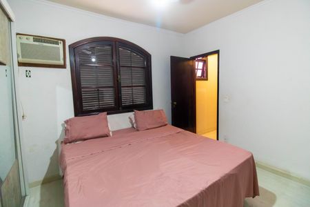 Casa de condomínio para alugar com 700m², 4 quartos e 4 vagas Casa de condomínio para alugar com 700m², 4 quartos e 4 vagasSuíte 3