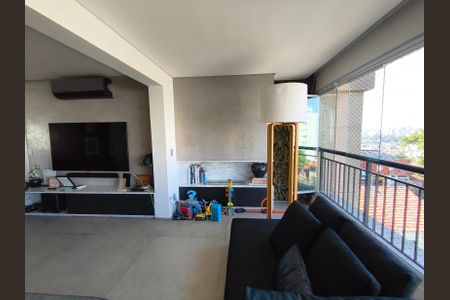 Apartamento à venda com 149m², 3 quartos e 2 vagas Apartamento à venda com 149m², 3 quartos e 2 vagasVaranda da Sala