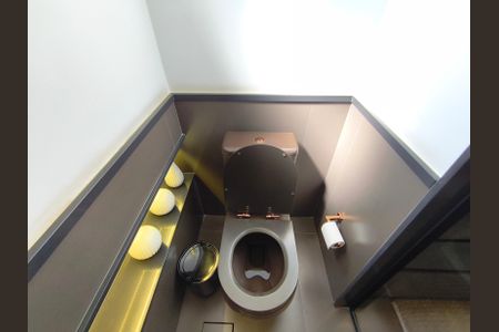 Apartamento à venda com 149m², 3 quartos e 2 vagas Apartamento à venda com 149m², 3 quartos e 2 vagasBanheiro da Suíte