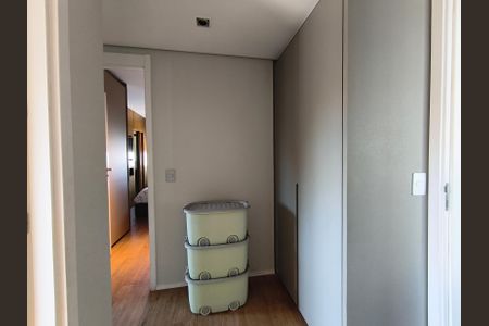 Apartamento à venda com 149m², 3 quartos e 2 vagas Apartamento à venda com 149m², 3 quartos e 2 vagasCloset da suíte