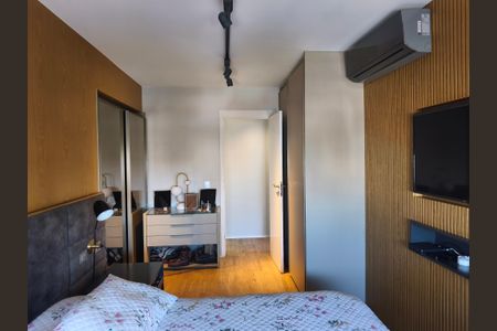 Apartamento à venda com 149m², 3 quartos e 2 vagas Apartamento à venda com 149m², 3 quartos e 2 vagasSuíte