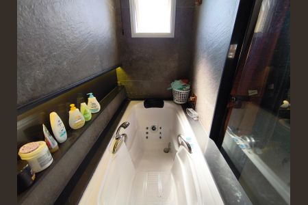 Apartamento à venda com 149m², 3 quartos e 2 vagas Apartamento à venda com 149m², 3 quartos e 2 vagasBanheiro da Suíte