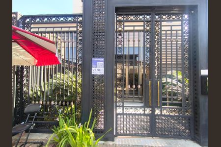 Apartamento à venda com 149m², 3 quartos e 2 vagas Apartamento à venda com 149m², 3 quartos e 2 vagasFachada