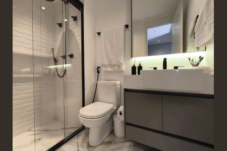 Apartamento à venda com 149m², 3 quartos e 2 vagas Apartamento à venda com 149m², 3 quartos e 2 vagasBanheiro Social