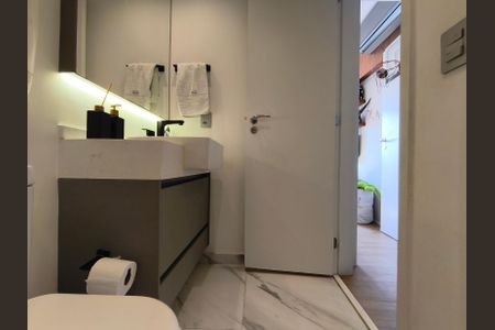 Apartamento à venda com 149m², 3 quartos e 2 vagas Apartamento à venda com 149m², 3 quartos e 2 vagasBanheiro Social