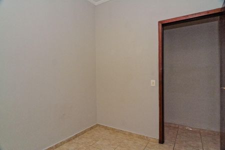 Casa para alugar com 123m², 3 quartos e sem vagaQuarto 2