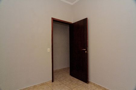 Casa para alugar com 123m², 3 quartos e sem vagaQuarto 2