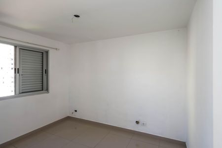 Quarto 2 de apartamento para alugar com 2 quartos, 58m² em Jardim Celeste, São Paulo