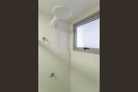 Banheiro de kitnet/studio à venda com 1 quarto, 30m² em Indianópolis, São Paulo