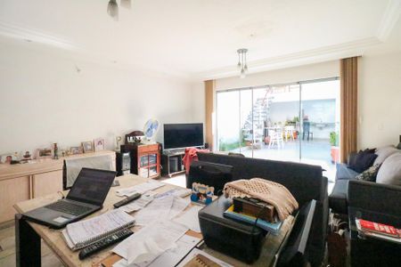 Sala de casa para alugar com 4 quartos, 200m² em Campestre, São Caetano do Sul