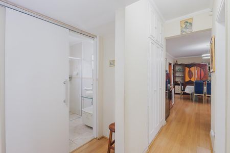 Apartamento à venda com 110m², 2 quartos e 1 vagaCorredor