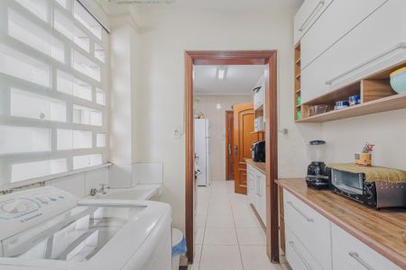 Apartamento à venda com 110m², 2 quartos e 1 vagaÁrea de Serviço