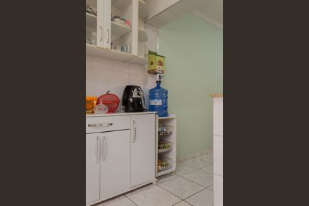 Casa à venda com 197m², 3 quartos e 3 vagas Casa à venda com 197m², 3 quartos e 3 vagasCozinha