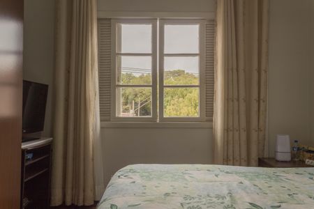 Casa à venda com 197m², 3 quartos e 3 vagas Casa à venda com 197m², 3 quartos e 3 vagasSuíte 1