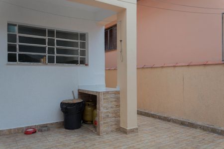 Casa à venda com 197m², 3 quartos e 3 vagas Casa à venda com 197m², 3 quartos e 3 vagasÁrea de Serviço