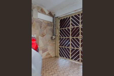 Casa à venda com 197m², 3 quartos e 3 vagas Casa à venda com 197m², 3 quartos e 3 vagasGaragem